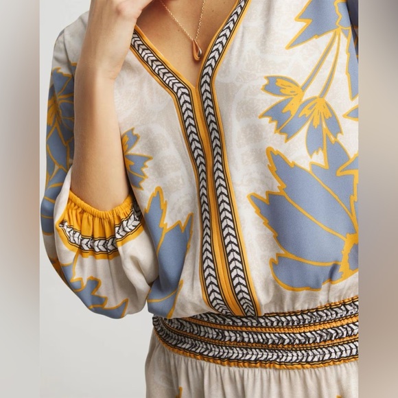 White House Black Market Dress ¾ Sleeve Smocked Waist Dress - Picture 4 of 12